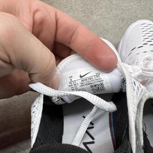 Nike Air Max 270 White Black running gym shoes size 6 WOMENS - Picture 6 of 6